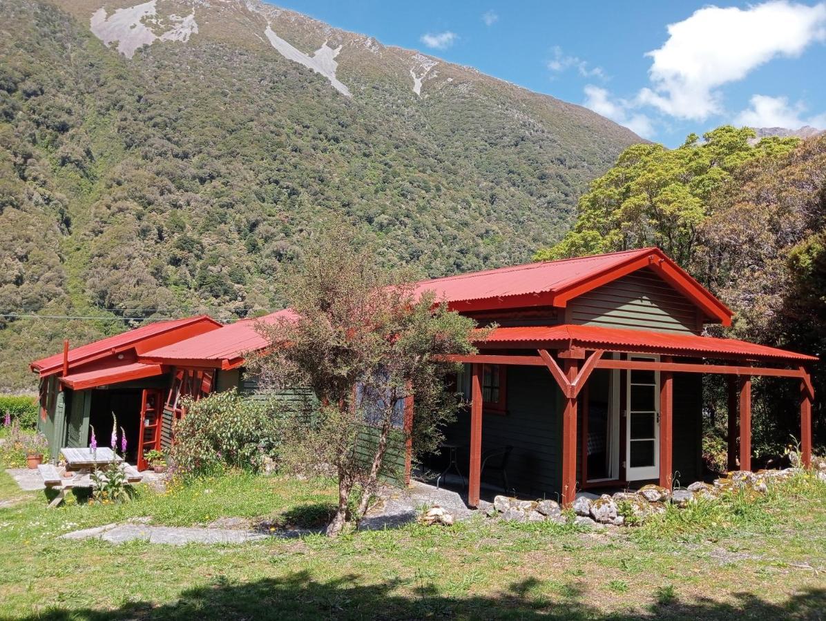 Rata Lodge Accommodation Otira Exterior foto